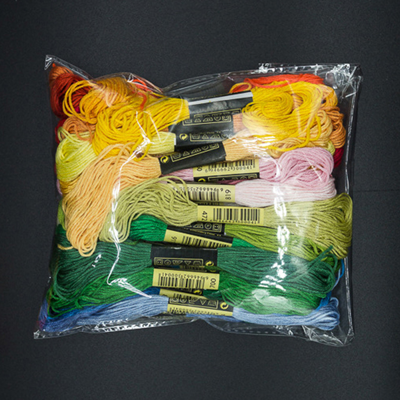 Embroidery Computer - C 24/100/50 Multicolor Cross Threads Cotton