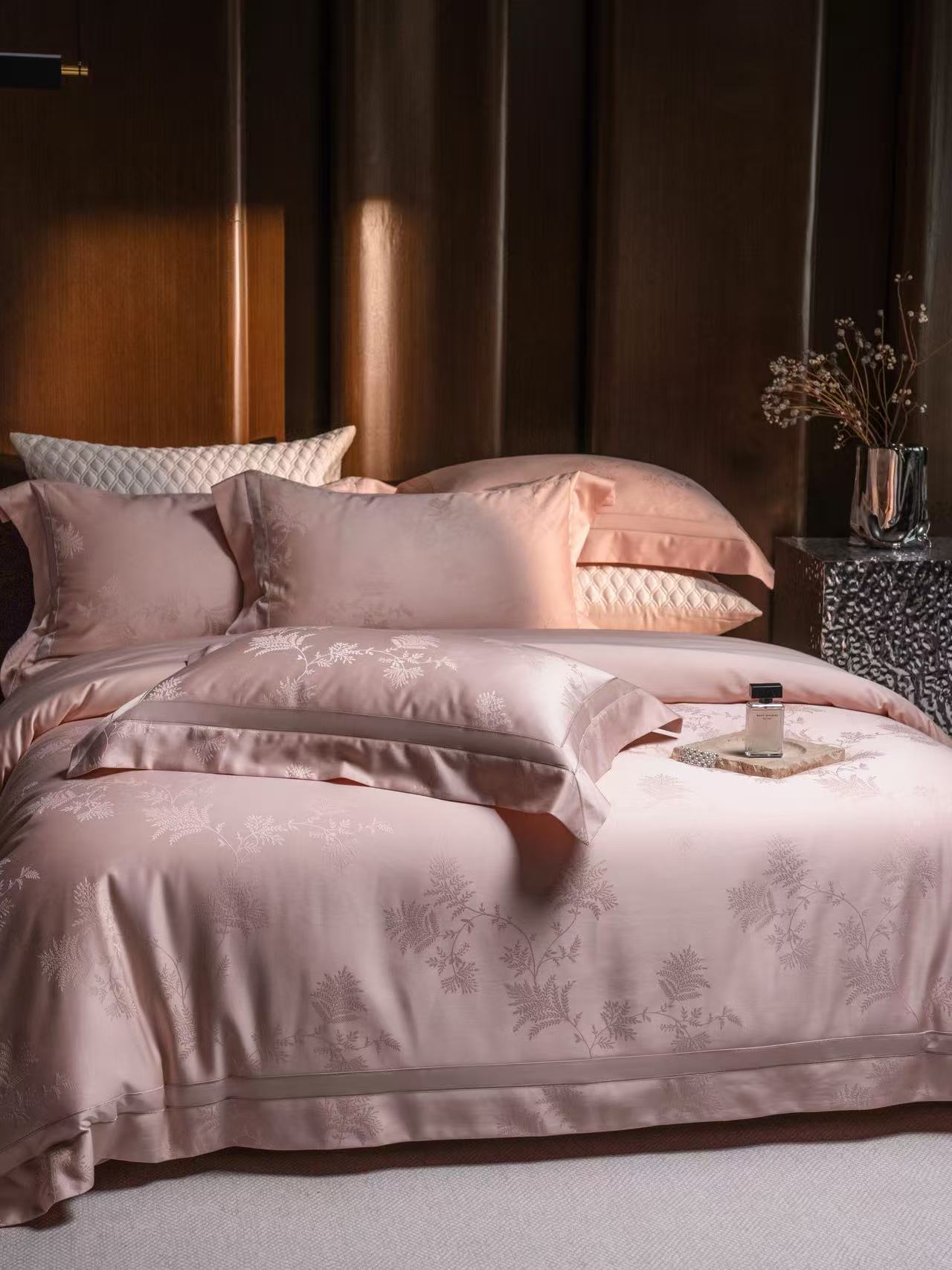 Luxury Pink Floral Jacquard Be - đánh giá và giá Embroidery Sheet