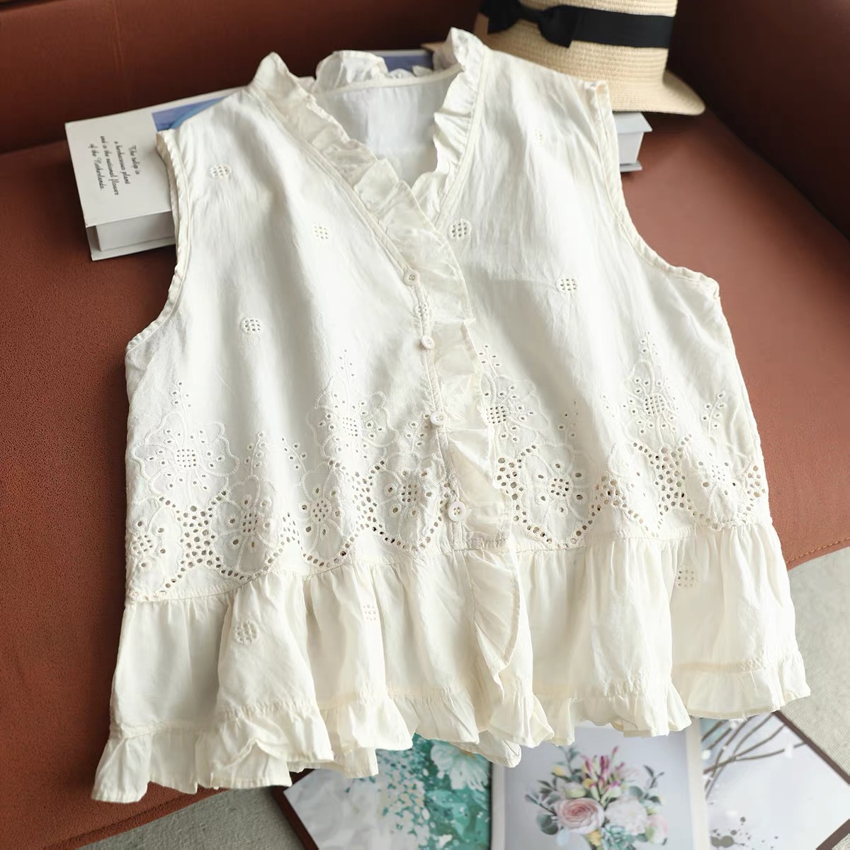 Women Sleeveless Vest Top Ruff - đánh giá và giá Embroidery Eyelet