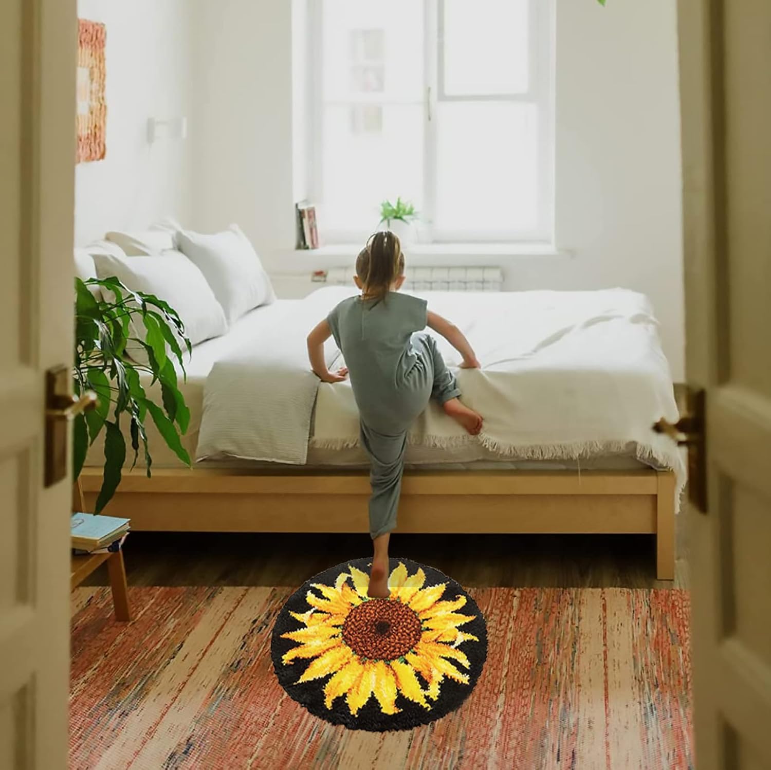 Latch Hook Rug Kit, Sunflower  - đánh giá và giá Embroidery X Pattern